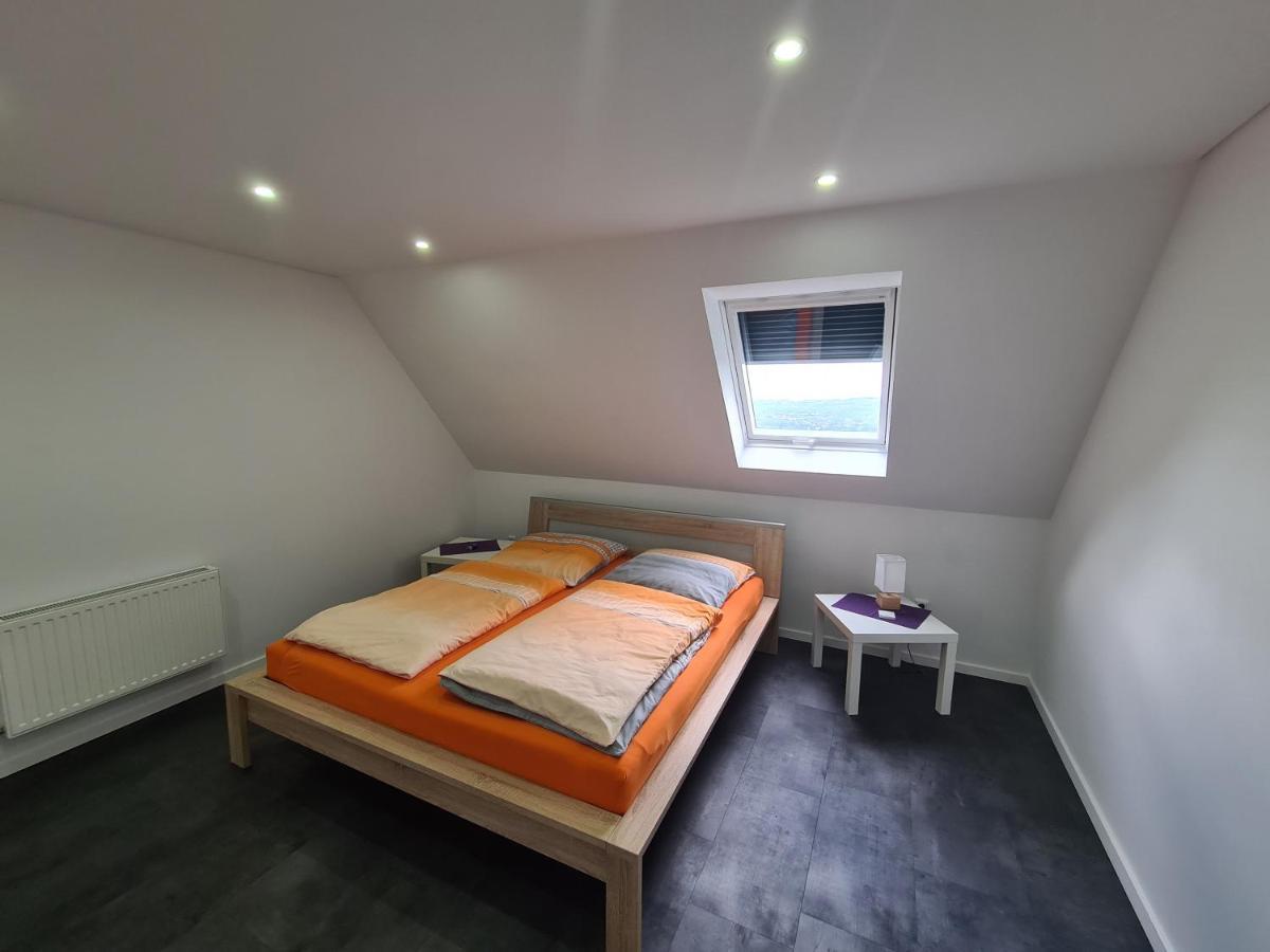 Moderne Ferienwohnung Mit Aussicht Bad Oeynhausen Exterior foto